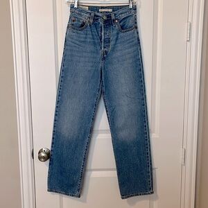 Levi's Ribcage Straight Ankle Button Fly High Rise Denim Jeans 24 W by 29 L